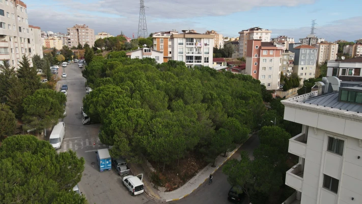 Kılavuz Sokak Parkı