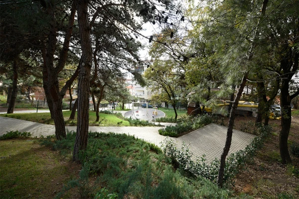 Şehit İzzet Özkan Parkı